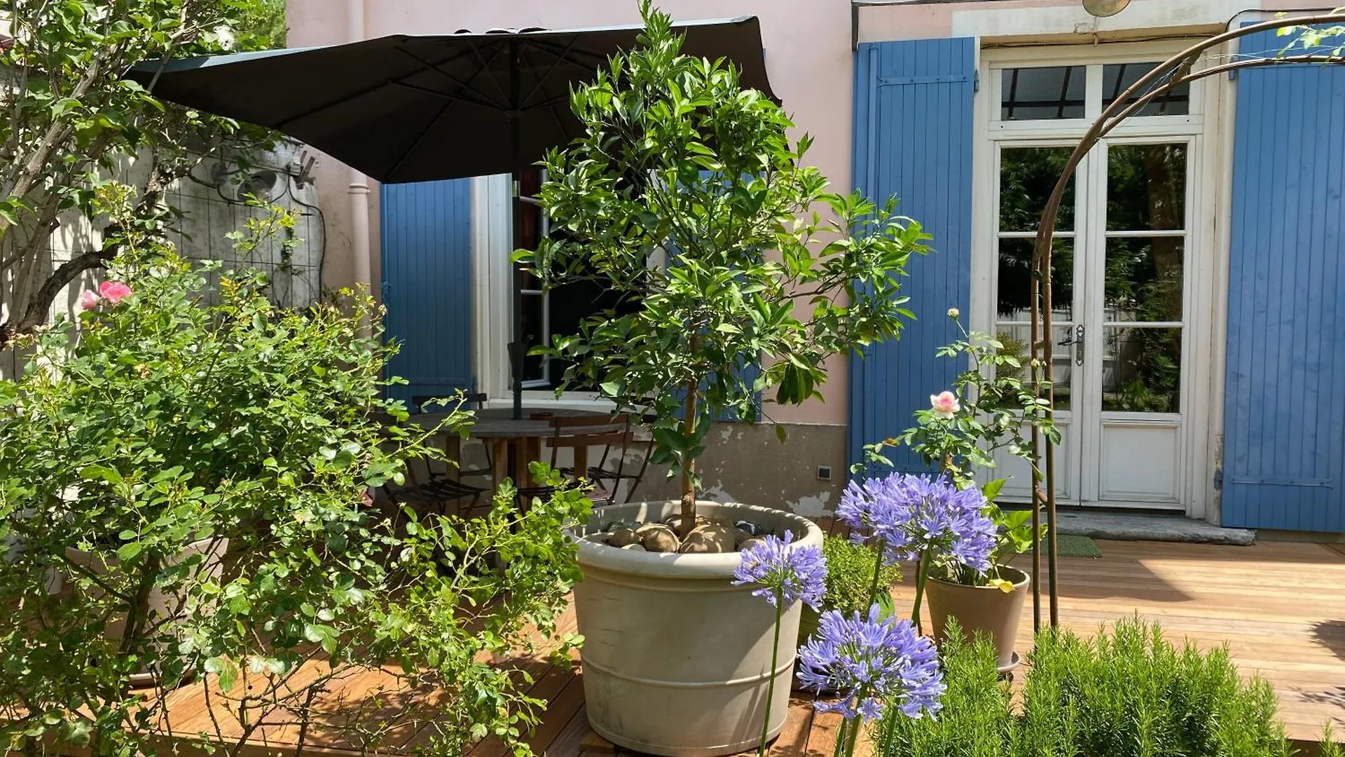 Un Jardin En Ville - Parking Gratuit location