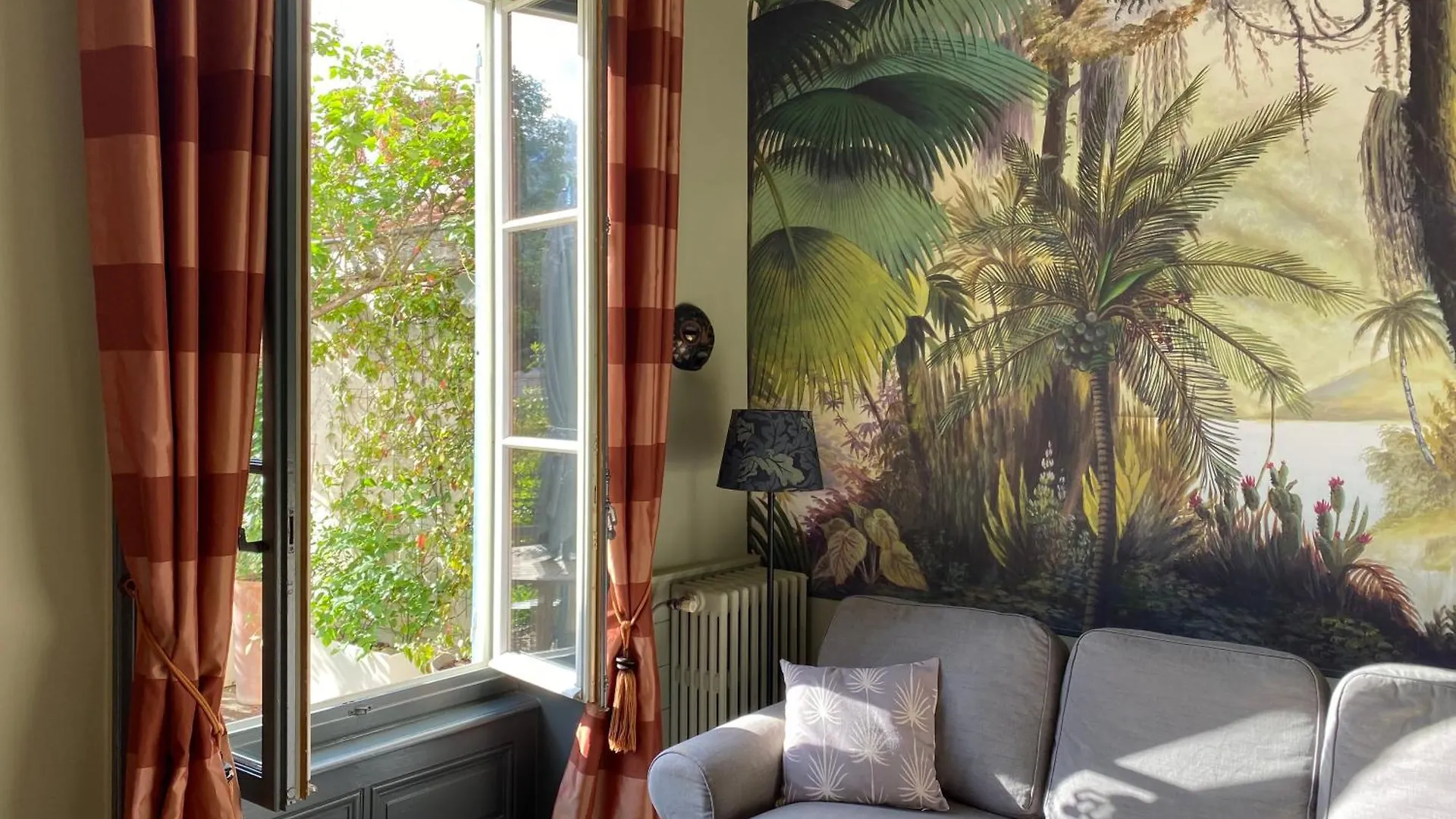 Un Jardin En Ville - Parking Gratuit Lyon Apartment