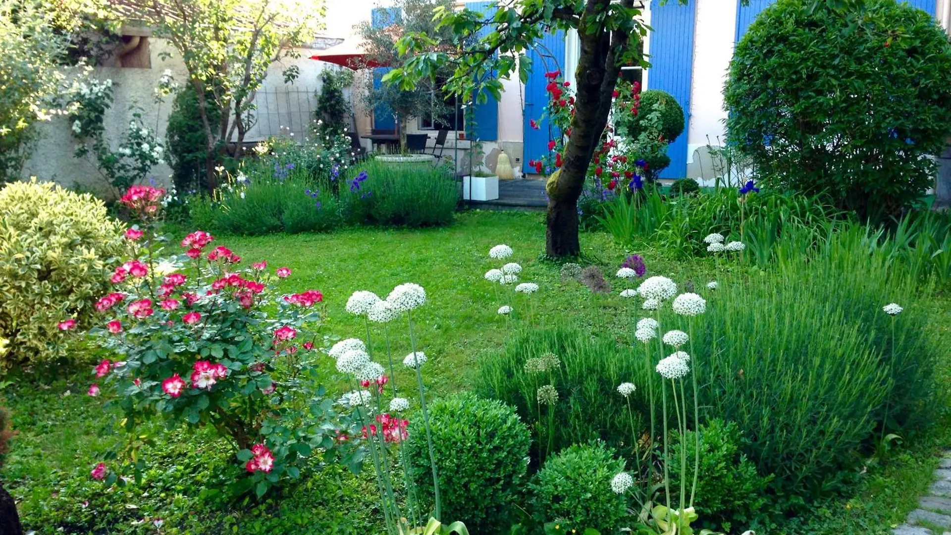 Apartment Un Jardin En Ville - Parking Gratuit Lyon